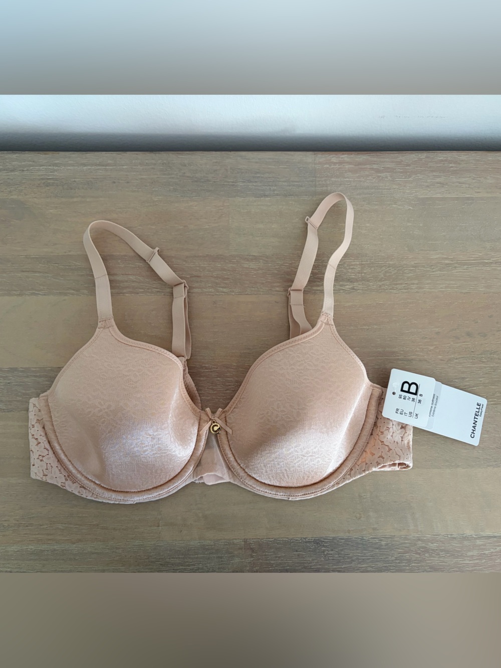 Chantelle Norah Comfort Full Coverage Spacer T-Shirt Bra Lace-Trim T-Shirt Bra